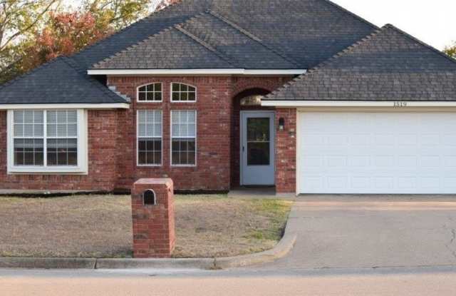 1519 Misty Meadow Drive - 1519 Misty Meadow Drive, Granbury, TX 76048