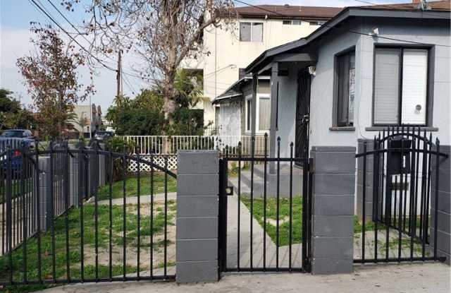 1026 Hoffman Avenue - 1026 Hoffman Avenue, Long Beach, CA 90813
