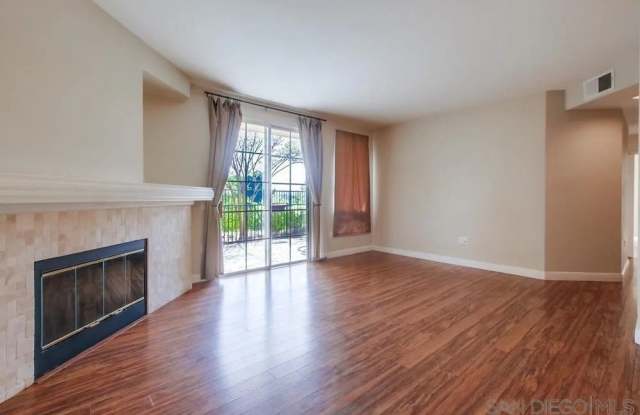 12079 Tivoli Park Row unit: 4 photos photos