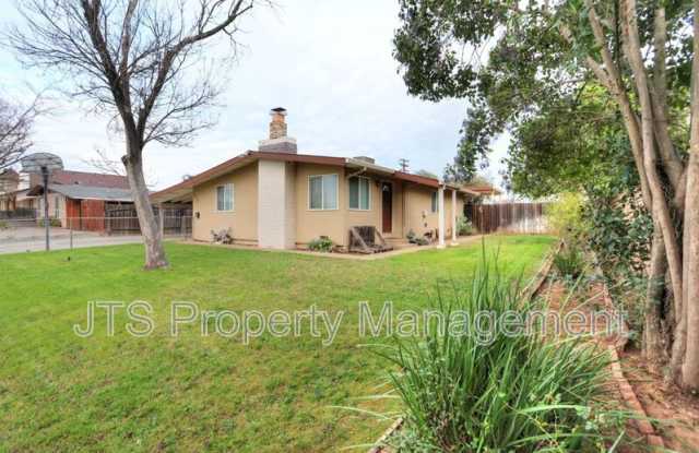 2000 Belcot Road photos photos