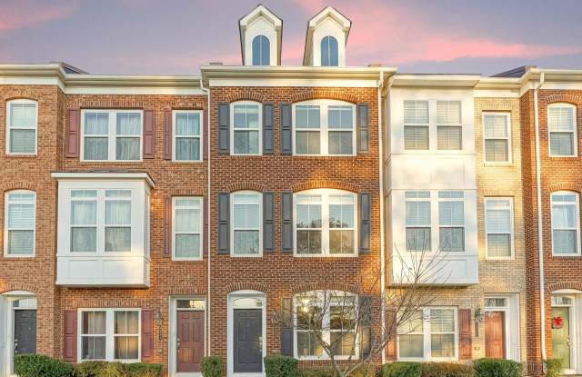 9456 CANONBURY SQUARE - 9456 Canonbury Square, Oakton, VA 22031