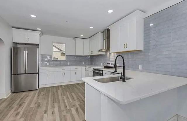 Coming Soon_ Renovated 5 bd/ 2 bth House in Norwood! photos photos