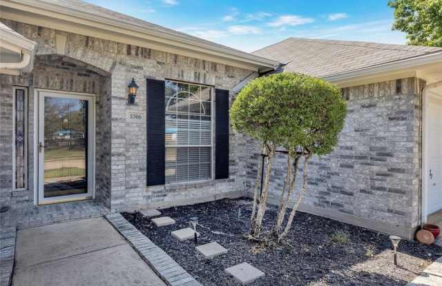 5306 Royal Bay Drive Gallery 2