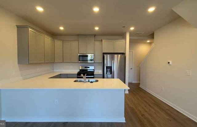 1 WAFER Alley unit: A photos photos