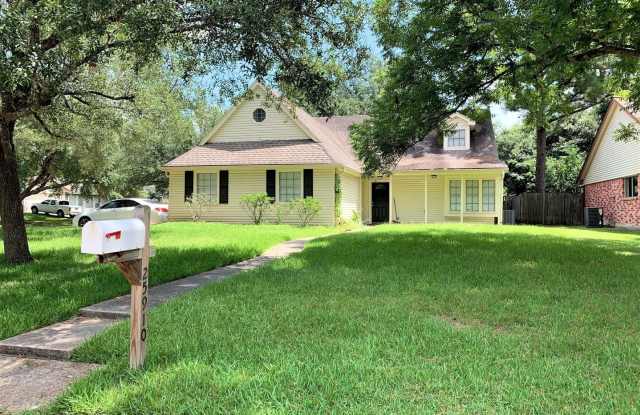 25910 Old Carriage Ln Gallery 2