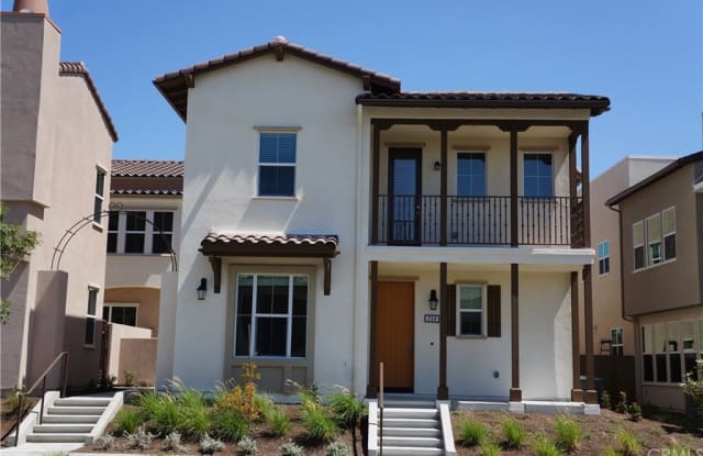 208 Cultivate - 208 Cultivate, Irvine, CA 92618