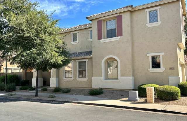 953 E REDONDO Drive - 953 East Redondo Drive, Gilbert, AZ 85296
