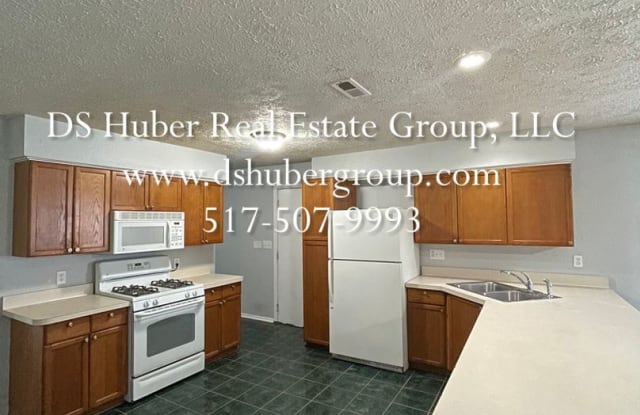 2918 Risdale - 2918 Risdale Street, Lansing, MI 48911