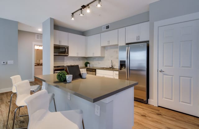 Regal Parc Apartment Homes Gallery 3