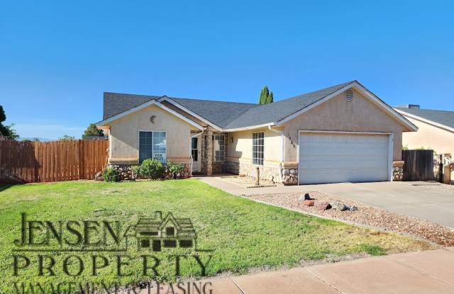Three Bedroom Home in St. George photos photos Three Bedroom Home in St. George photos photos