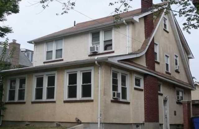 108-37 70 Ave - 108-37 70th Avenue, Queens, NY 11375