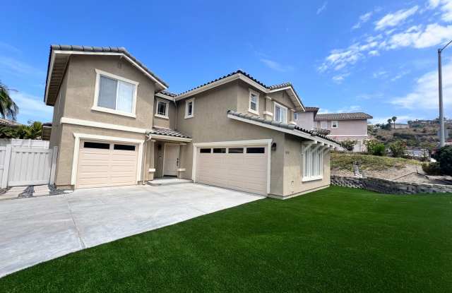 $4,500 - 4 Bed 2.5 Bath House located in Gated Community of Lake View at Highland Ranch photos photos