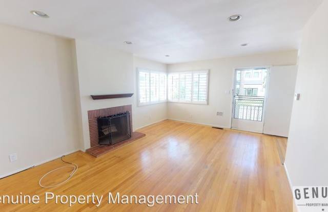 222 Marguerite Avenue Unit A Gallery 2