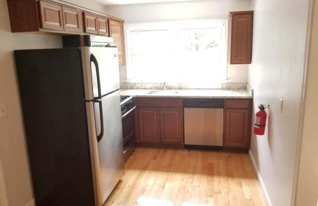 17 Old Allamuchy Rd photos photos