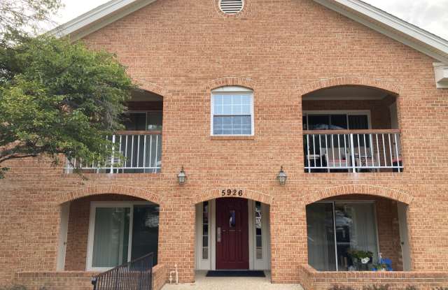 5926 Cove Landing Road Gallery 2