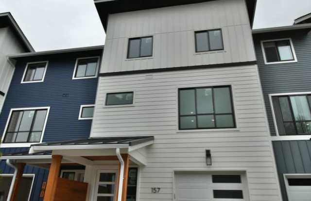 3bd/2.5ba Monroe Townhome photos photos