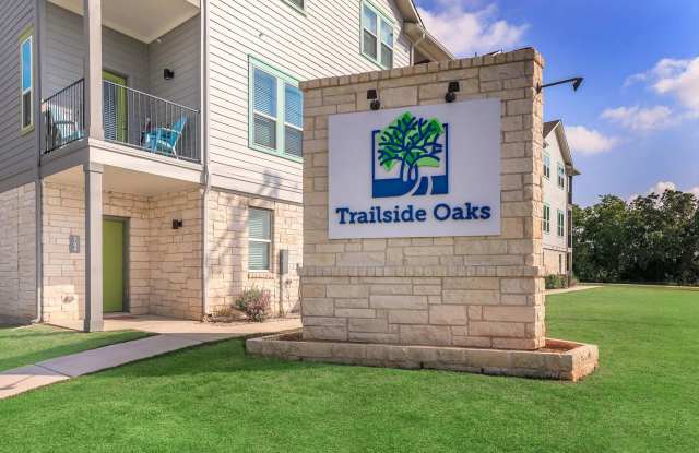 Room in 3 Bedroom Home at Leo Ln photos photos