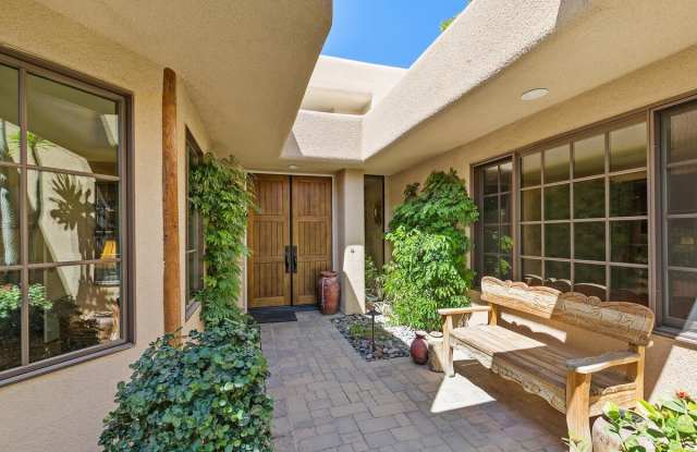 76900 Avenida Fernando Gallery 4