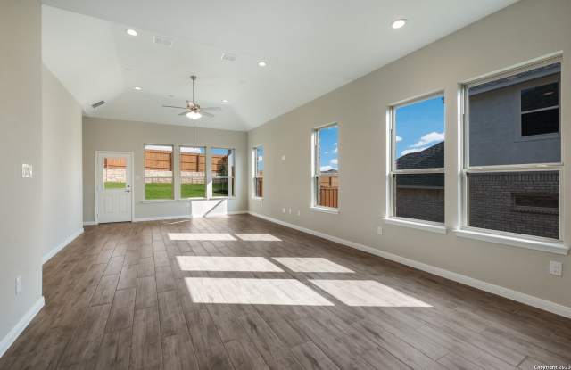 4025 Arena Blanca Gallery 4