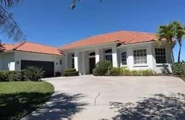 4826 SW Lake Grove Circle photos photos