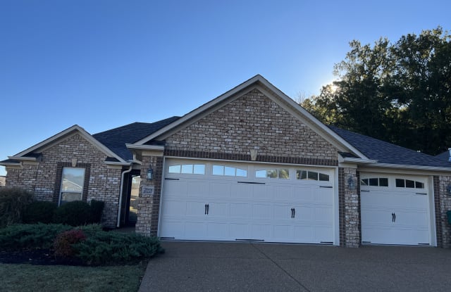 38 Arbuckle Ln - 38 Arbuckle Lane, Jackson, TN 38305