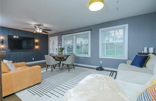 1452 Akridge Street NW Gallery 4
