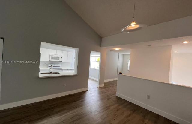 9769 Northwest 46th Terrace - 9769 Northwest 46th Terrace, Doral, FL 33178