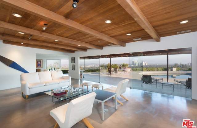 1230 Shadow Hill Way Gallery 1