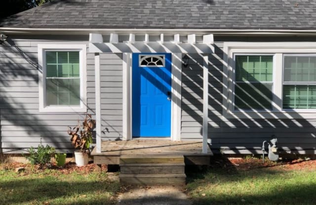 1077 Blount - 1077 Blount Place, East Point, GA 30344