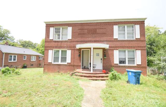 614 N Ellis Street photos photos