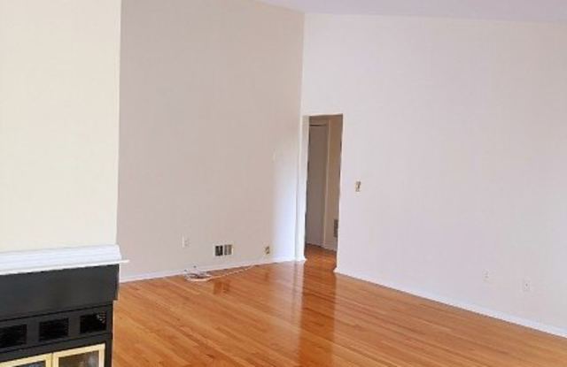 15 Crossfield Court Gallery 4