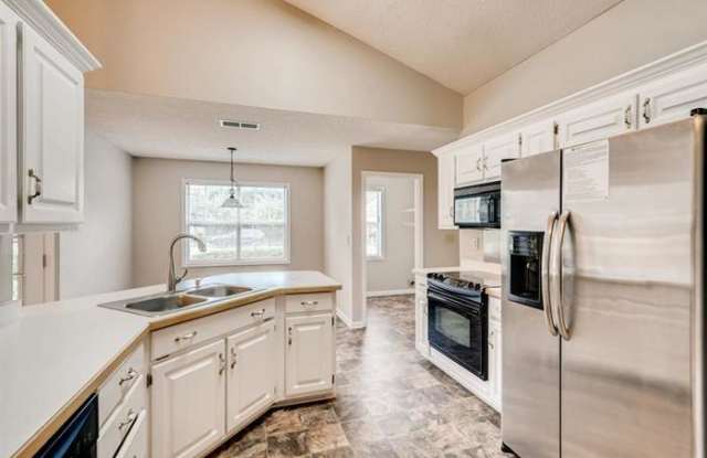 3305 Ivy Lake Drive Northeast Gallery 3