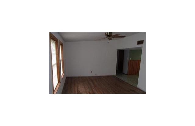 4305 Park Dr Gallery 2
