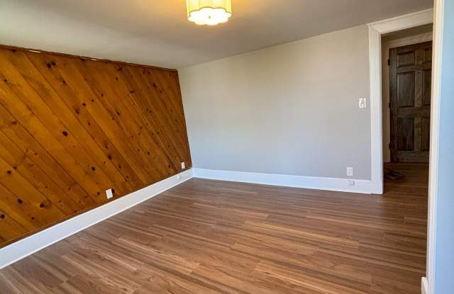 479 State Street - 10 photos photos
