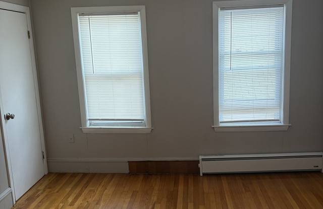 23 Waters Ave Gallery 4