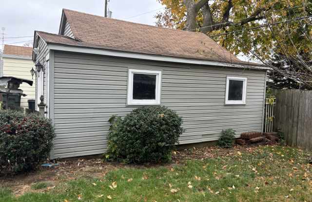 1360 Roslyn Avenue Southwest Gallery 3