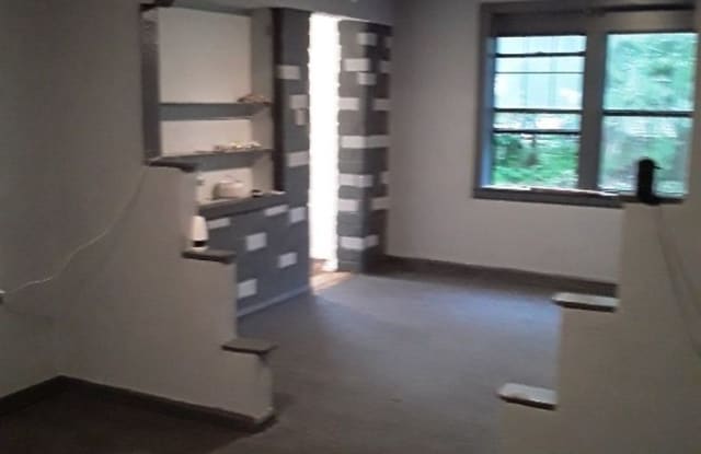 2921 Thomas St - 2921 Thomas Street, Jacksonville, FL 32254