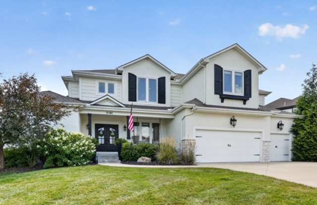 Luxury Furnished 5 Bed | 4.5 Bath Home | Flexible Leasing Options: 3+ Month & Long-Term Lease Options photos photos