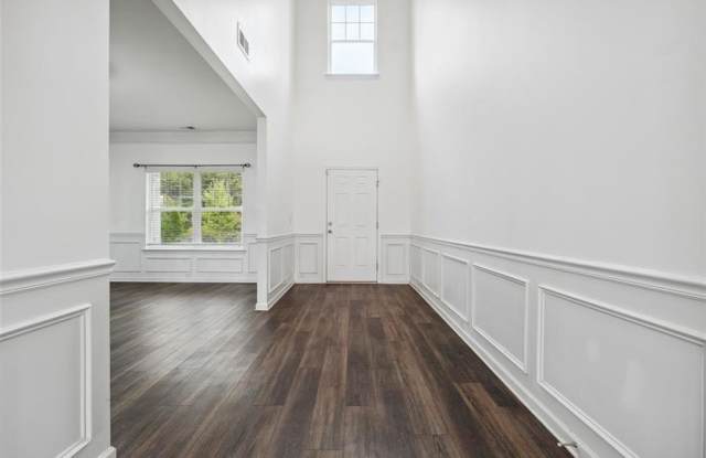 1222 HARPER Court Gallery 3