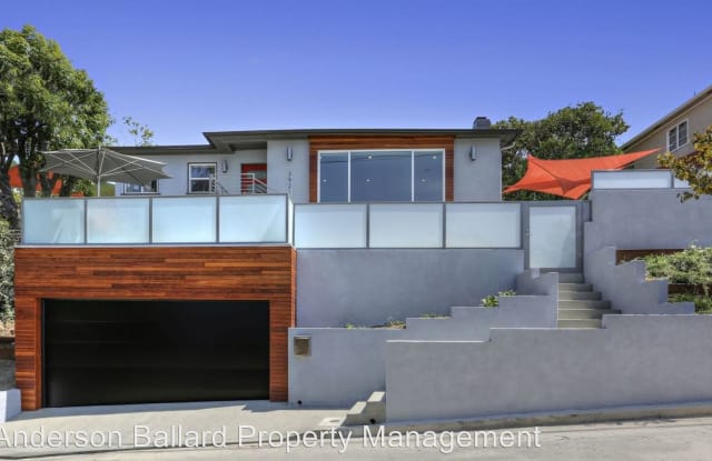 3921 Franklin Ave - 3921 Franklin Avenue, Los Angeles, CA 90027