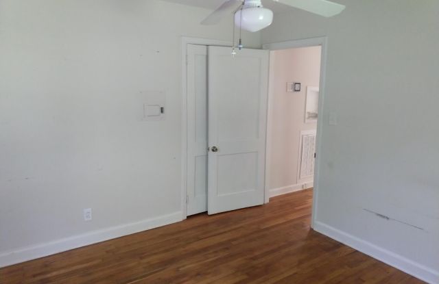 229 Urban Drive Gallery 4