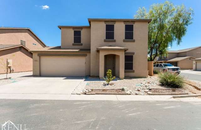 2281 East Meadow Creek Way - 2281 East Meadow Creek Way, San Tan Valley, AZ 85140