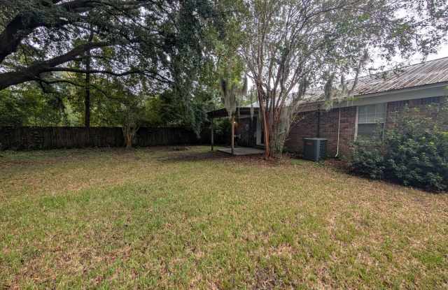 Charming 4-Bedroom Home for Rent in Summerville! Gallery 4