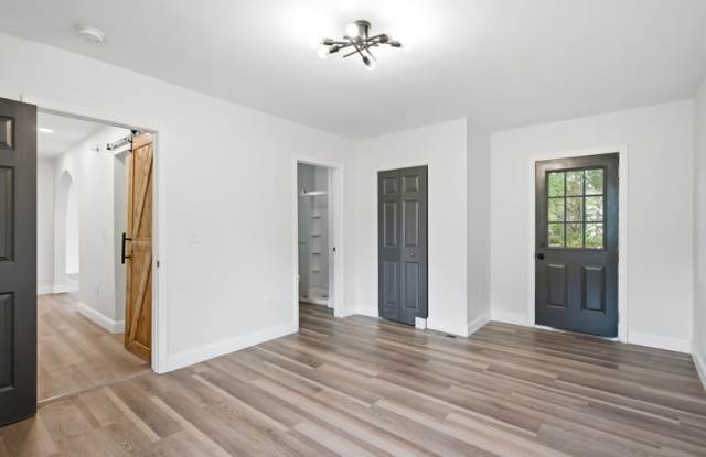 255 Telford Street Gallery 3