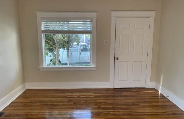 1336 East Garfield Avenue - 1336 East Garfield Avenue, Glendale, CA 91205 1336 East Garfield Avenue - 1336 East Garfield Avenue, Glendale, CA 91205