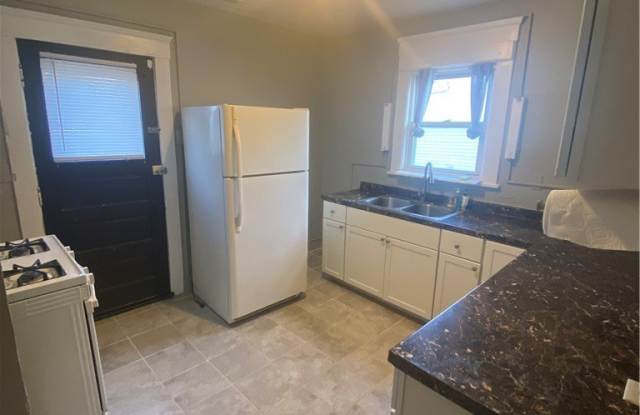 4435 State Road photos photos