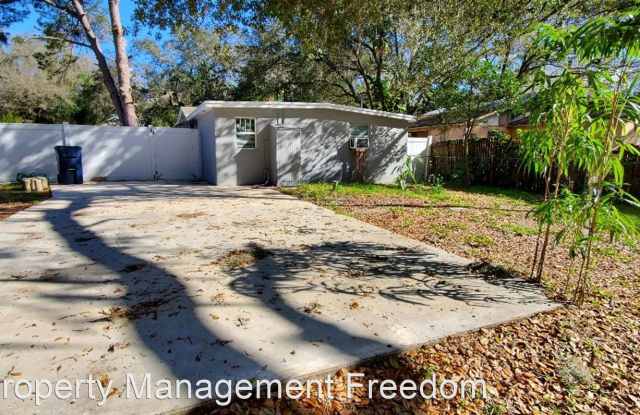 7008 N Center Dr Gallery 2