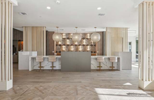 Lavella Gallery 4