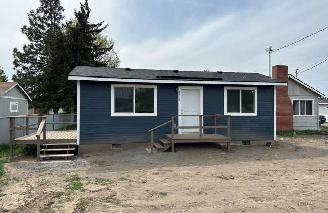 3918 Homedale - 3918 Homedale Road, Altamont, OR 97603