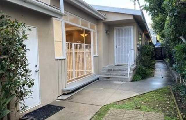 204 S Irena Avenue S Gallery 2
